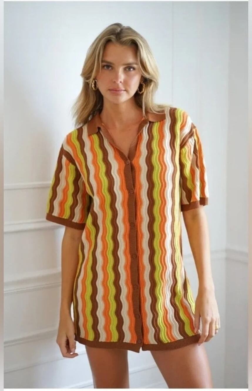 YLLW The Label Felix Knit Mini Dress L Wavy Stripe Button Front Retro 70s Mod